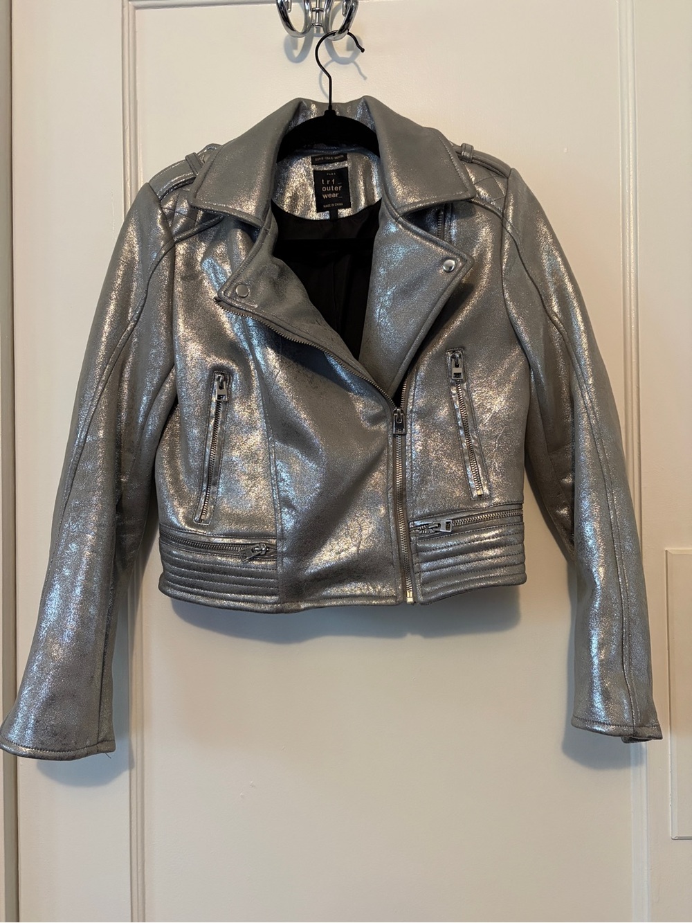 Zara trf Size Small Silver Metallic Moto Jacket Cropped Stylish Edgy Festive